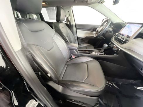 Used 2022 Jeep Compass Limited w/ Elite Group image 29