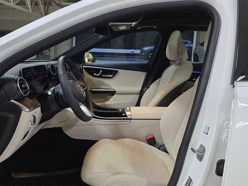 Certified 2025 Mercedes-Benz C 300 4MATIC Sedan image 24