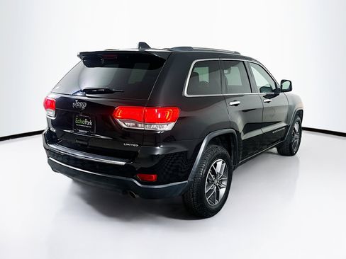 Used 2017 Jeep Grand Cherokee Limited image 9