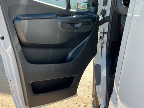 New 2026 Mercedes-Benz Sprinter 2500 image 10