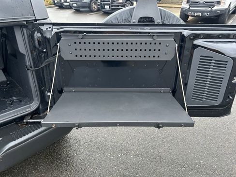 Used 2022 Ford Bronco Black Diamond image 31