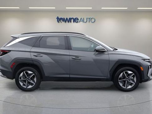 Used 2025 Hyundai Tucson SEL image 6