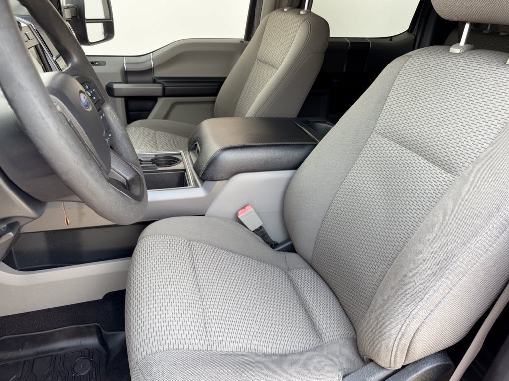 Used 2019 Ford F250 XLT w/ XLT Premium Package AWD/4WD image 5