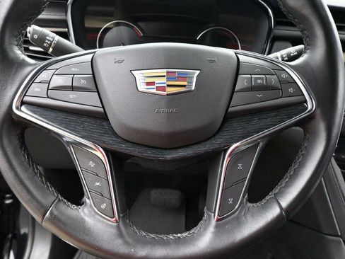 Certified 2024 Cadillac XT5 Premium Luxury w/ LPO, Floor Liner Package AWD/4WD image 18