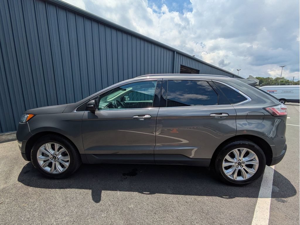 Used 2024 Ford Edge Titanium AWD/4WD image 11