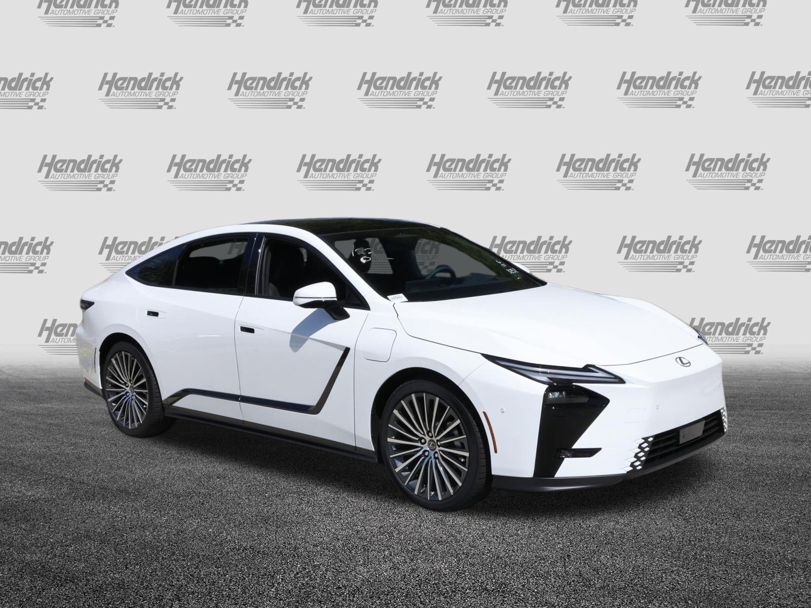 New 2026 Lexus ES 350e w/ Accessory Package (K3) FWD image 2