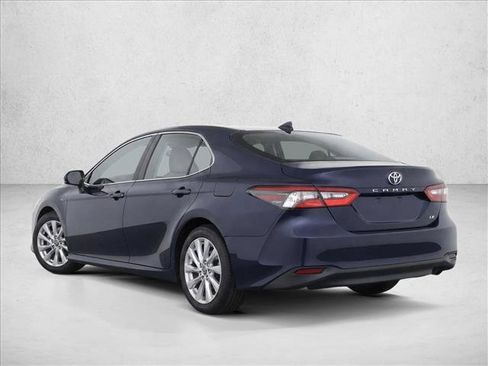 Certified 2021 Toyota Camry LE FWD image 5