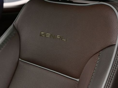 Used 2024 GMC Sierra 1500 Denali image 35