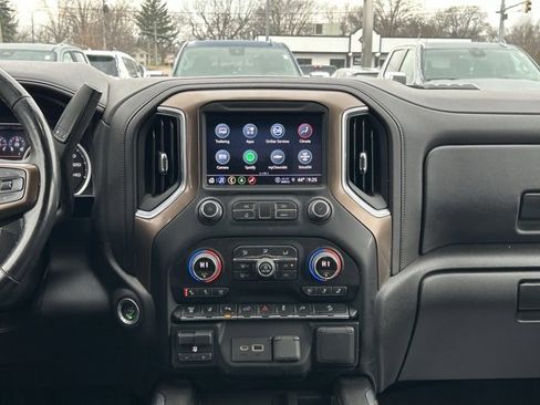 Used 2022 Chevrolet Silverado 3500 High Country w/ Technology Package image 24