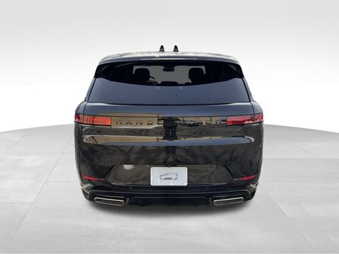 New 2026 Land Rover Range Rover Sport Dynamic SE image 7