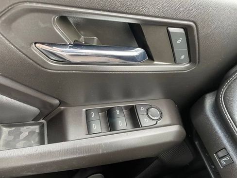 Used 2024 Chevrolet Colorado LT w/ LT Convenience Package III AWD/4WD image 11