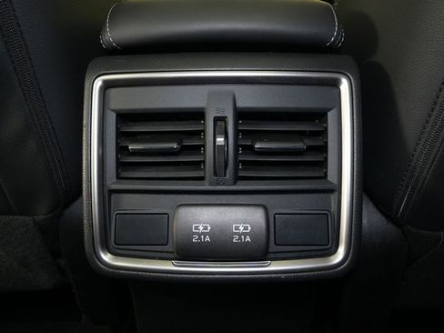 Used 2019 Subaru Forester Limited w/ Popular Package #3 image 23