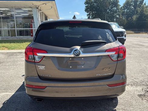 Used 2017 Buick Envision Essence FWD image 4