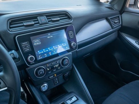 Used 2022 Nissan Leaf S Plus image 23