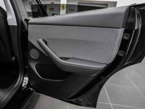 Used 2026 Tesla Model Y 2WD image 42