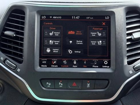 Used 2023 Jeep Cherokee Altitude Lux w/ Lux Elite Package AWD/4WD image 44