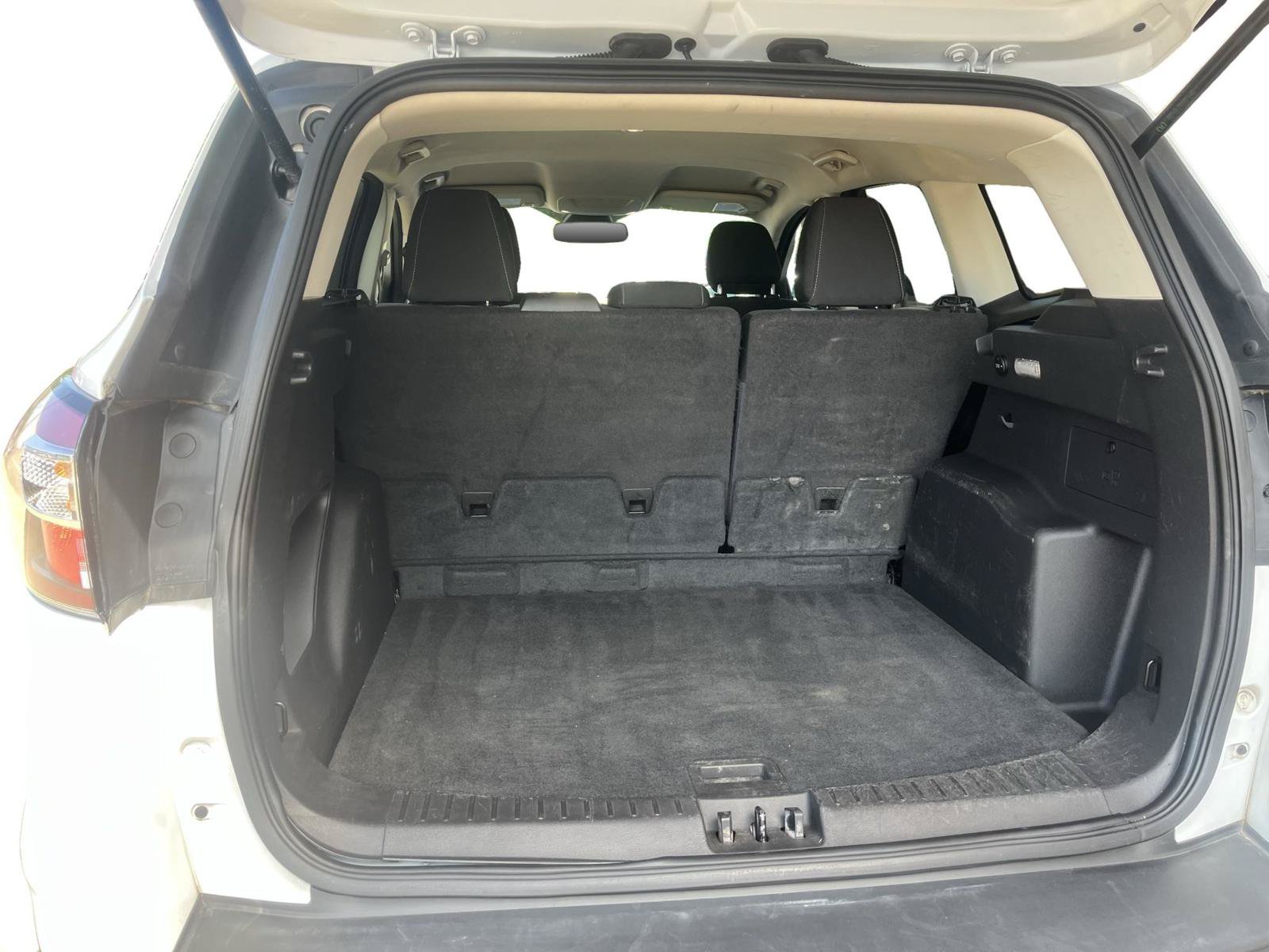 Used 2018 Ford Escape SE w/ Ford Safe & Smart Package FWD image 7
