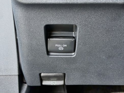 Used 2023 Ford Bronco Outer Banks AWD/4WD image 46
