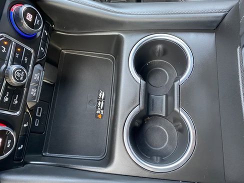 Used 2023 Chevrolet Suburban Z71 w/ Z71 Off-Road Package image 23