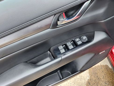 Used 2018 MAZDA CX-5 Touring w/ Preferred Equipment Package image 23