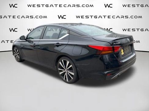 Used 2019 Nissan Altima 2.5 SR w/ SR Premium Package FWD image 13