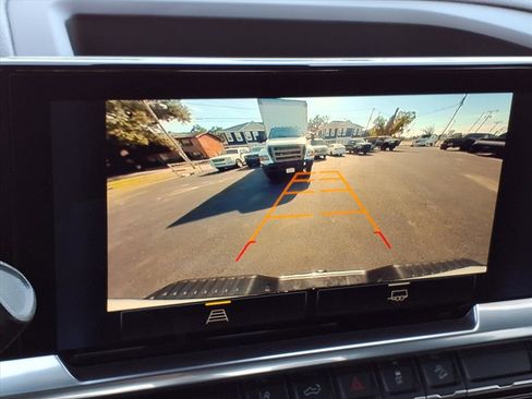 Used 2024 Chevrolet Silverado 2500 LT image 10