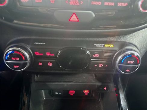 Used 2022 Kia Soul S image 23