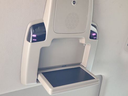 Used 2018 Honda Odyssey Elite image 29