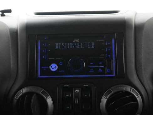 Used 2012 Jeep Wrangler Unlimited Sport image 16