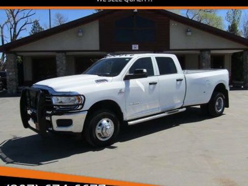Used 2022 RAM 3500 Tradesman AWD/4WD image 1