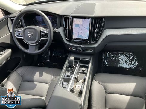 Used 2025 Volvo XC60 B5 Plus image 56