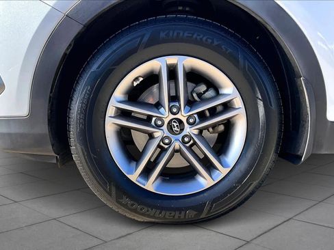 Used 2018 Hyundai Santa Fe Sport w/ 2.4L Value Package 02 image 12