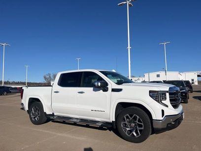 Used 2024 GMC Sierra 1500 SLT w/ SLT Premium Plus Package