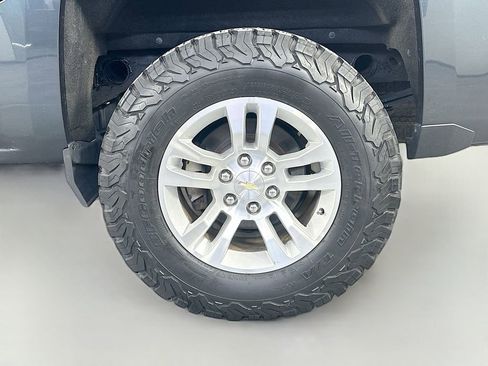 Used 2018 Chevrolet Silverado 1500 LT w/ Trailering Package image 33