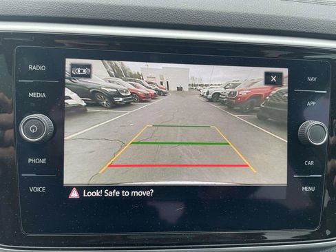 Used 2022 Volkswagen Atlas SEL Premium image 41