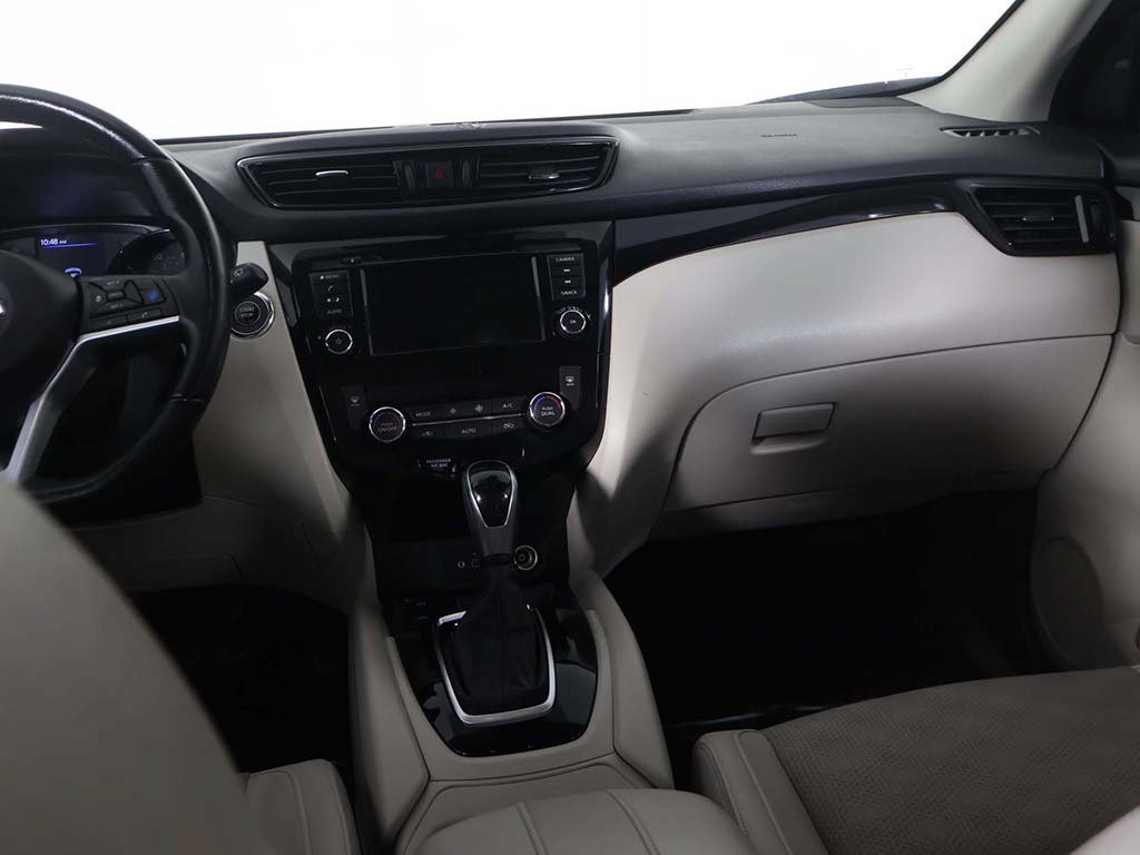 Used 2022 Nissan Rogue Sport SV w/ Technology Package AWD/4WD image 32