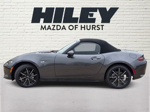 New 2026 MAZDA MX-5 Miata Grand Touring RWD image 3