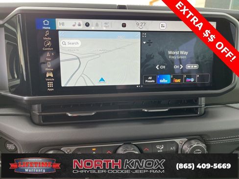 New 2026 Jeep Gladiator Mojave image 9