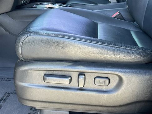 Used 2020 Honda Pilot Touring image 18