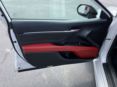 Used 2023 Toyota Camry XSE image 14