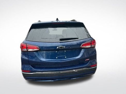 Used 2023 Chevrolet Equinox RS image 4