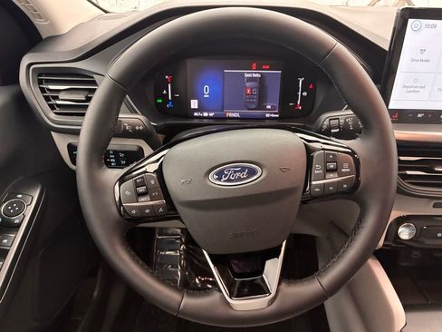 New 2026 Ford Escape SE w/ Class II Trailer Tow Package image 20