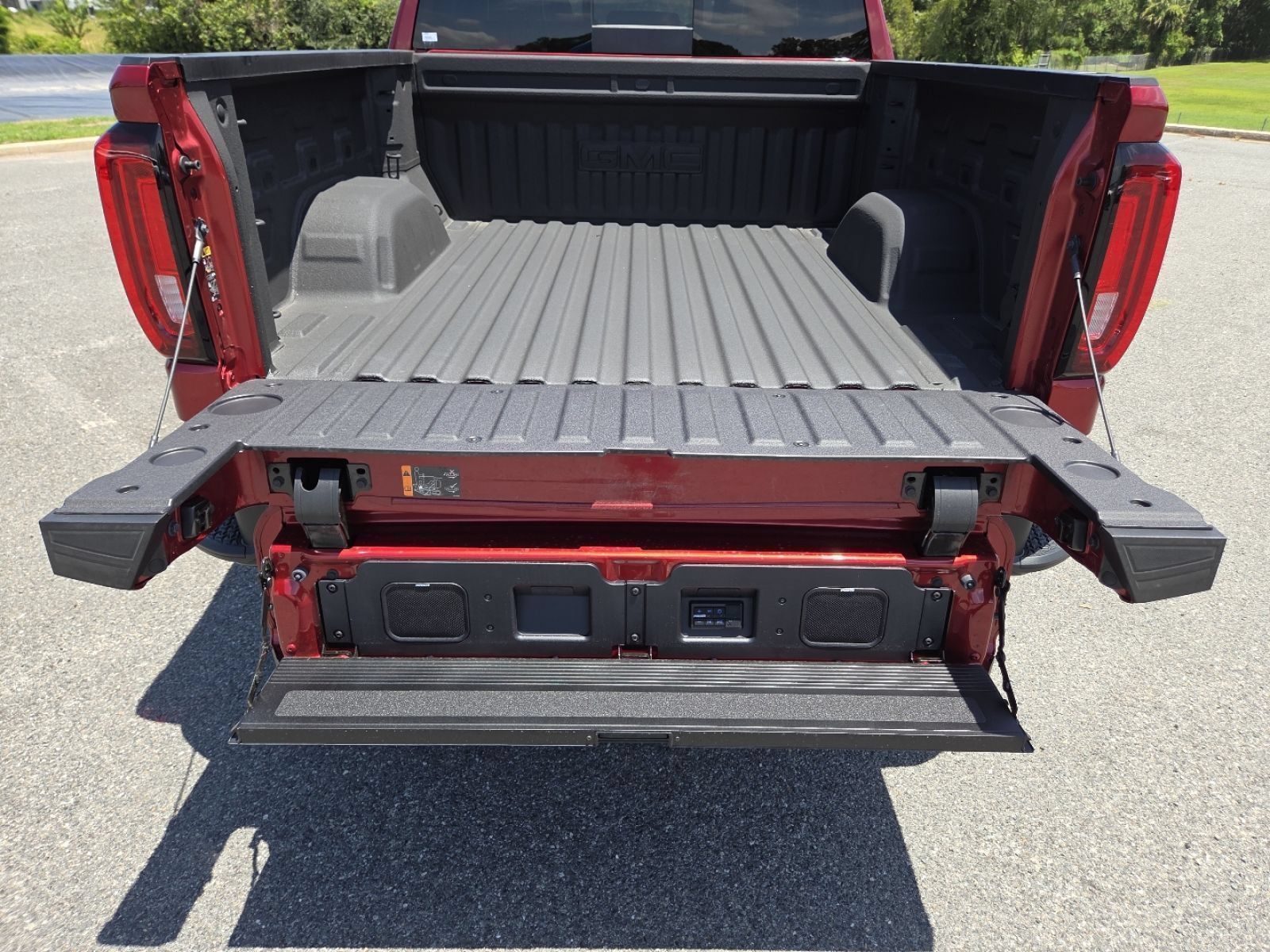 New 2026 GMC Sierra 1500 AT4X AWD/4WD image 24