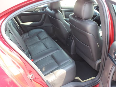 Used 2013 Lincoln MKS FWD image 15