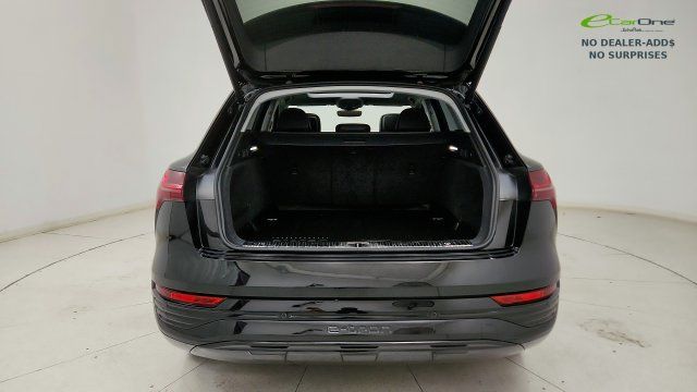 Used 2024 Audi Q8 e-tron Prestige w/ Prestige Package AWD/4WD image 30