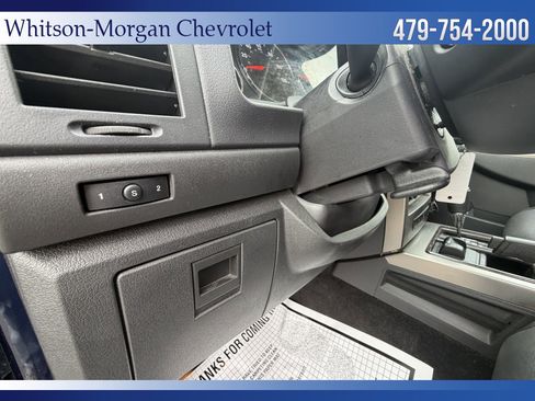 Used 2012 Jeep Liberty Limited Jet w/ Comfort/Convenience Group image 17