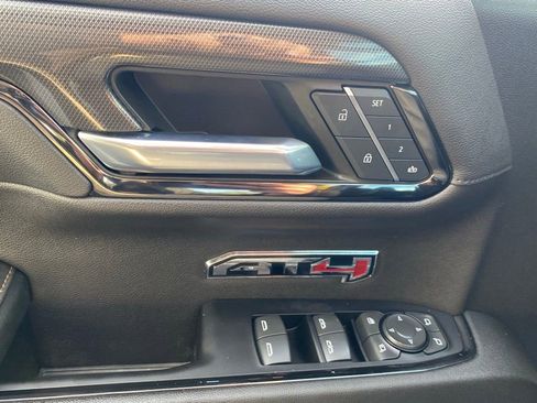 Used 2023 GMC Sierra 1500 AT4 image 22