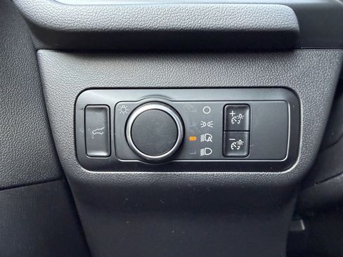 Used 2025 Ford Escape ST-Line w/ Tech Pack #1 FWD image 20