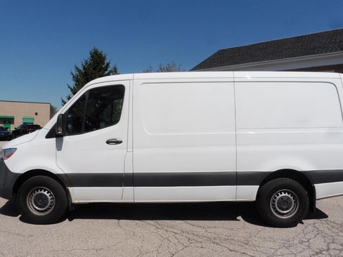 Used 2022 Mercedes-Benz Sprinter 1500 image 19