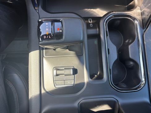 Used 2023 GMC Sierra 1500 AT4 image 20